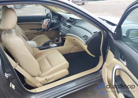 2009 Honda Accord 2.4 Ex-L z USA, uszkodzony, nr VIN 1HGCS12889A014284